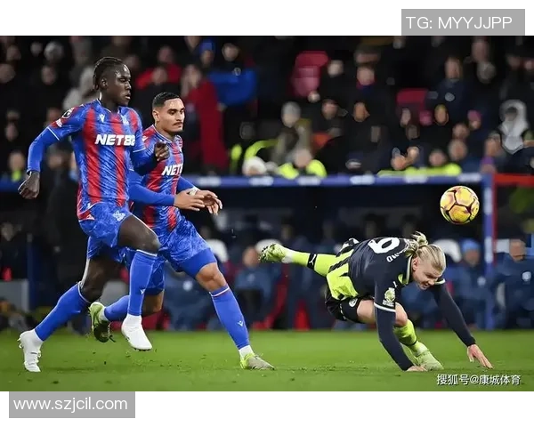 足总杯激战：拜仁小胜曼城红牌争议引发全场热议与战术分析