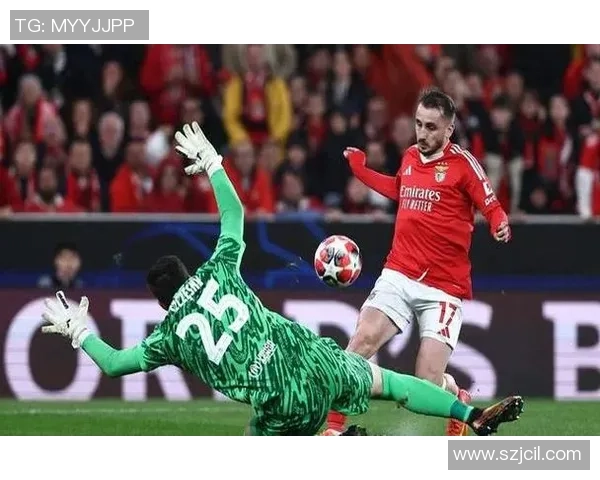 德甲惊现历史冷门本菲卡狂胜曼联引发红牌风波全场沸腾